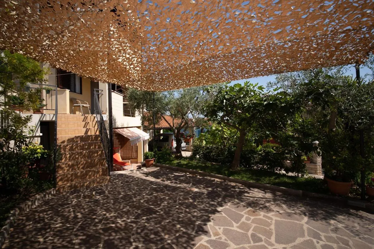 Apartments With A Parking Space Vrsar, Porec - 14164 Croatia